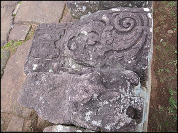 situs dukuh tarabuwana12