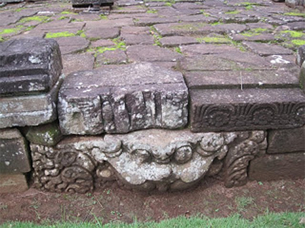 situs dukuh tarabuwana13