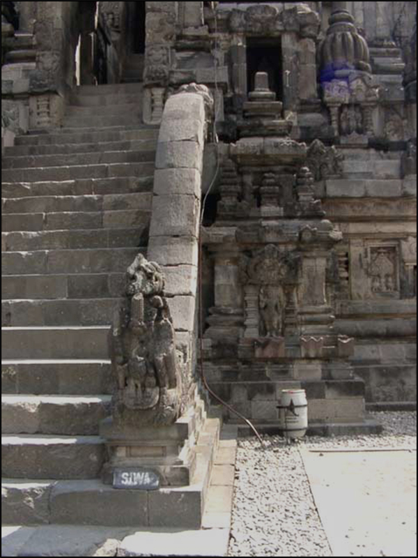 candi prambanan pnri09