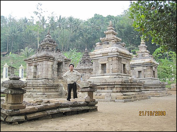 situs ngempon tarabuwana02