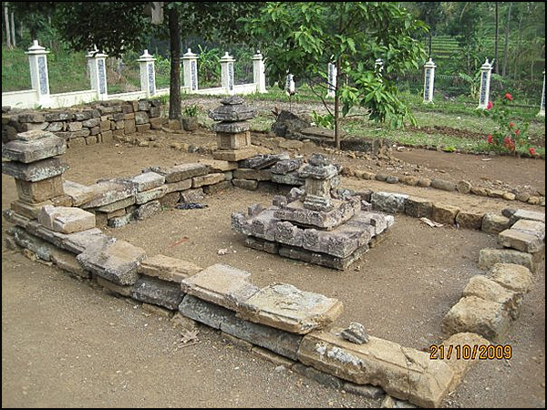 situs ngempon tarabuwana04