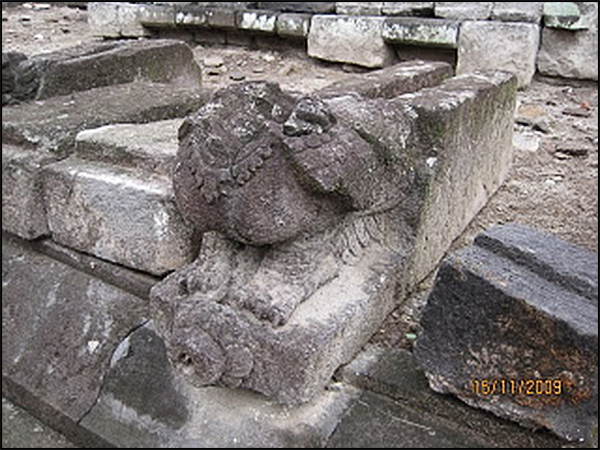 situs candi gana tarabuwana04