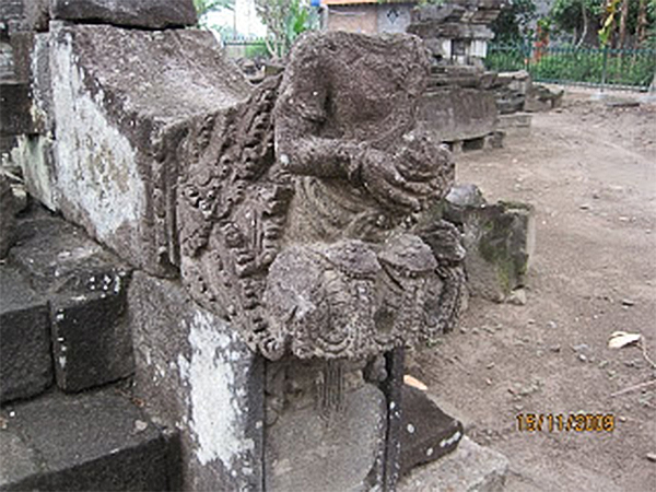 situs candi gana tarabuwana05