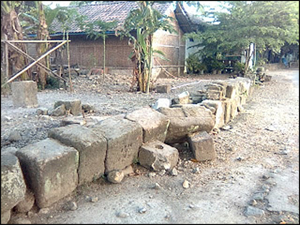 situs kalongan tarabuwana05