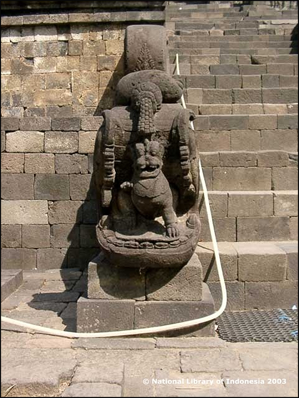 candi borobudur pnri04