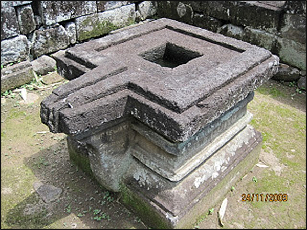 candi gunungwukir tarabuwana05
