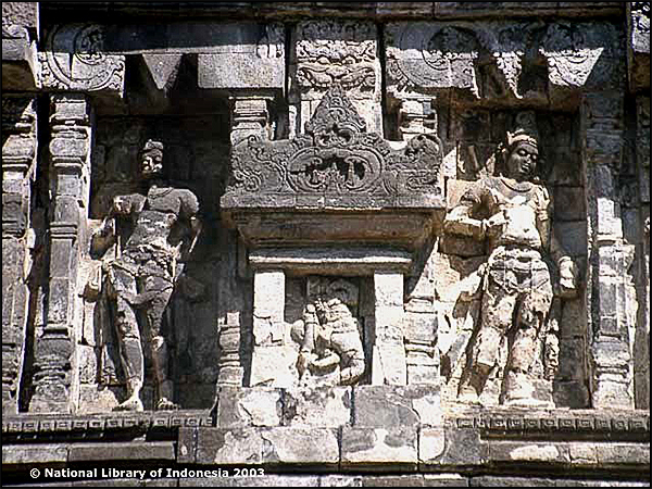 candi sari pnri04