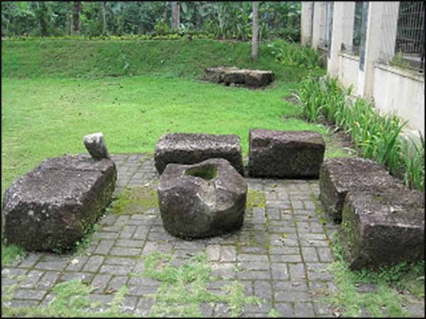 situs ngentak tarabuwana08