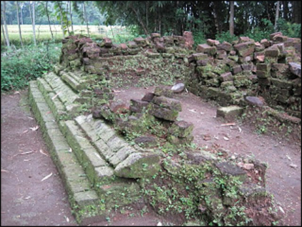 situs candiretno tarabuwana02