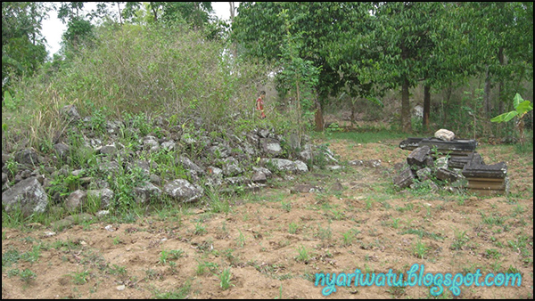 candi miri nyariwatu04
