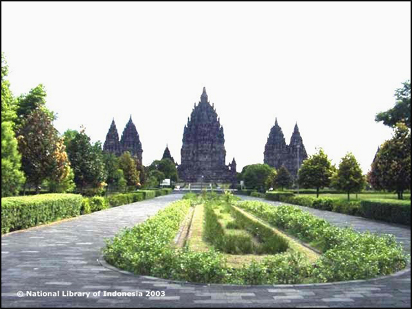 candi prambanan pnri01